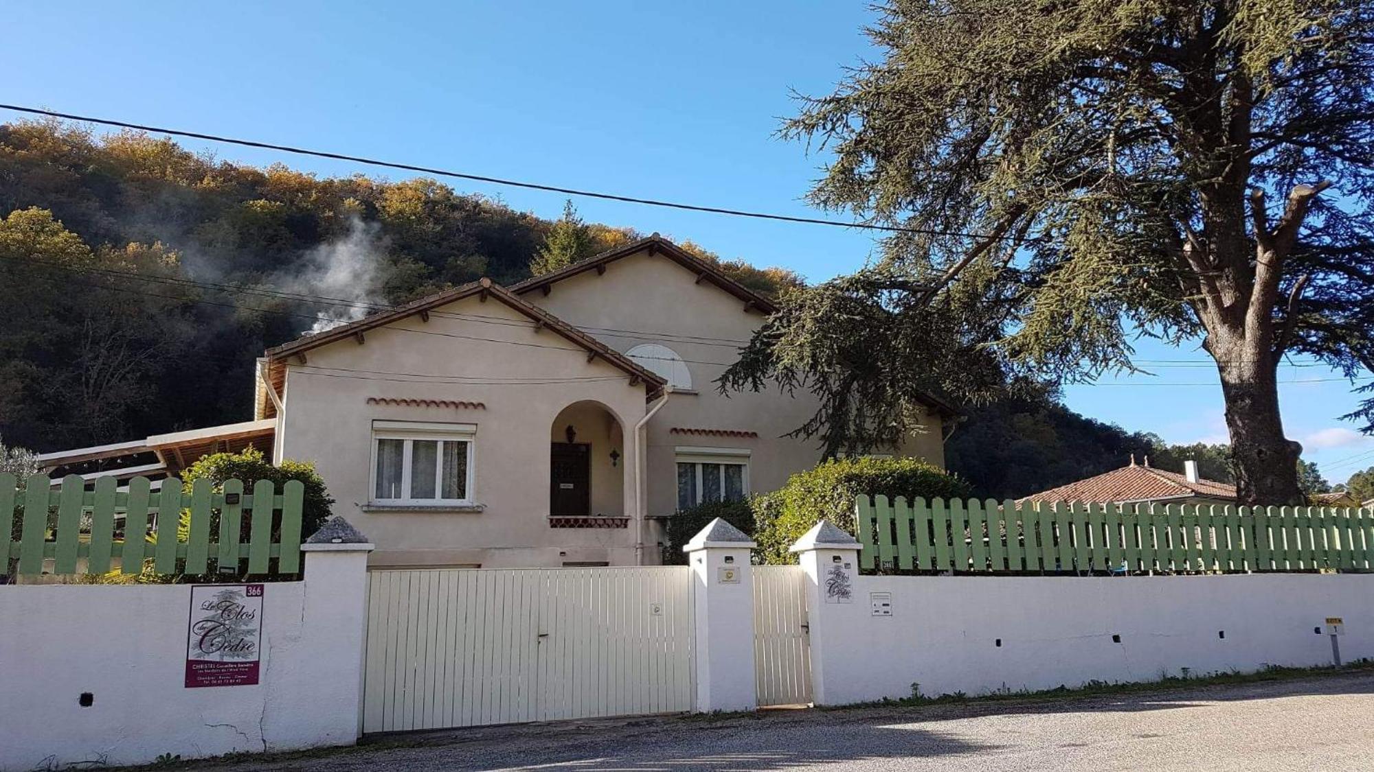 Le Clos Du Cedre Saint Sebastien d'Aigrefeuille Екстериор снимка